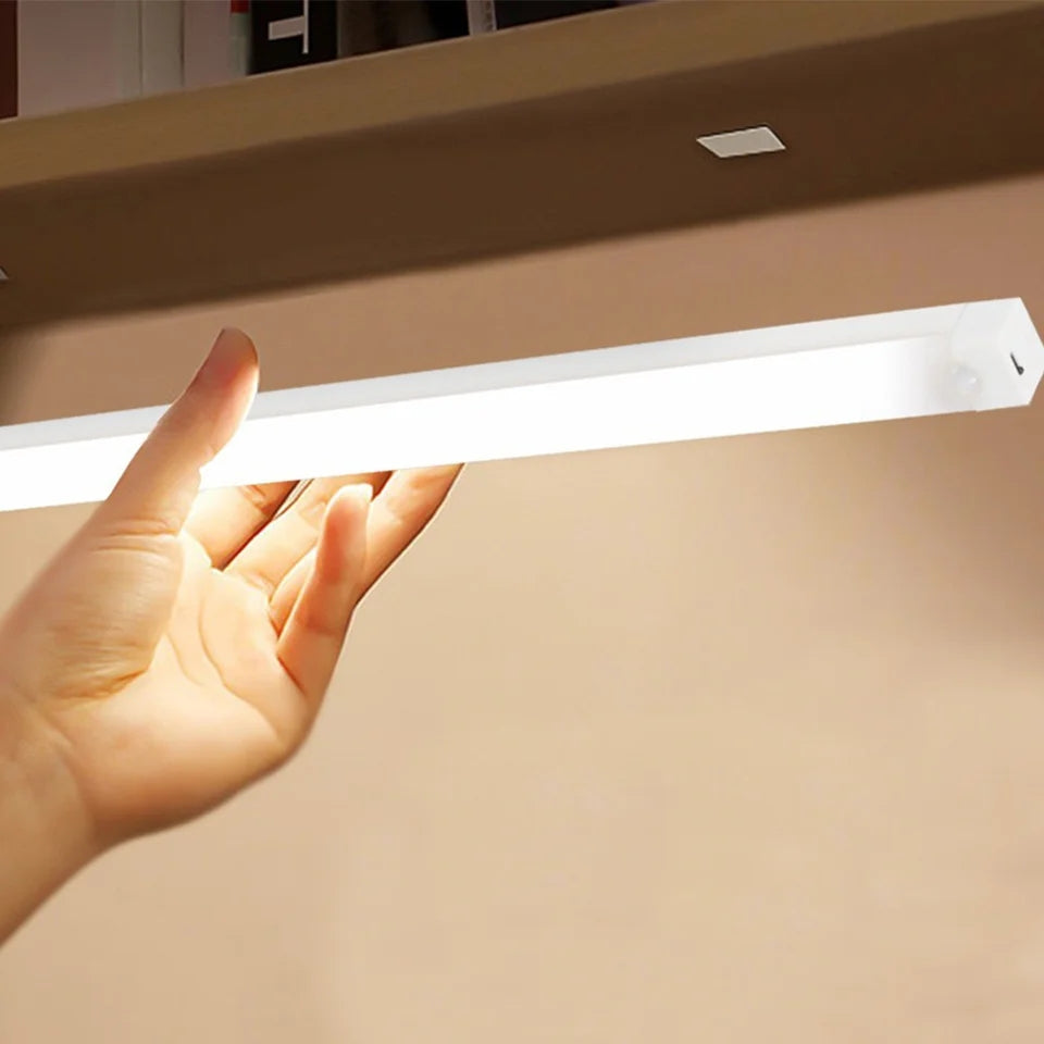 Night Light Motion Sensor Light Wireless LED TYPE-C Rechargeable Lamp Cabinet Wardrobe Lamp Staircase Backlight For Kitchen LED